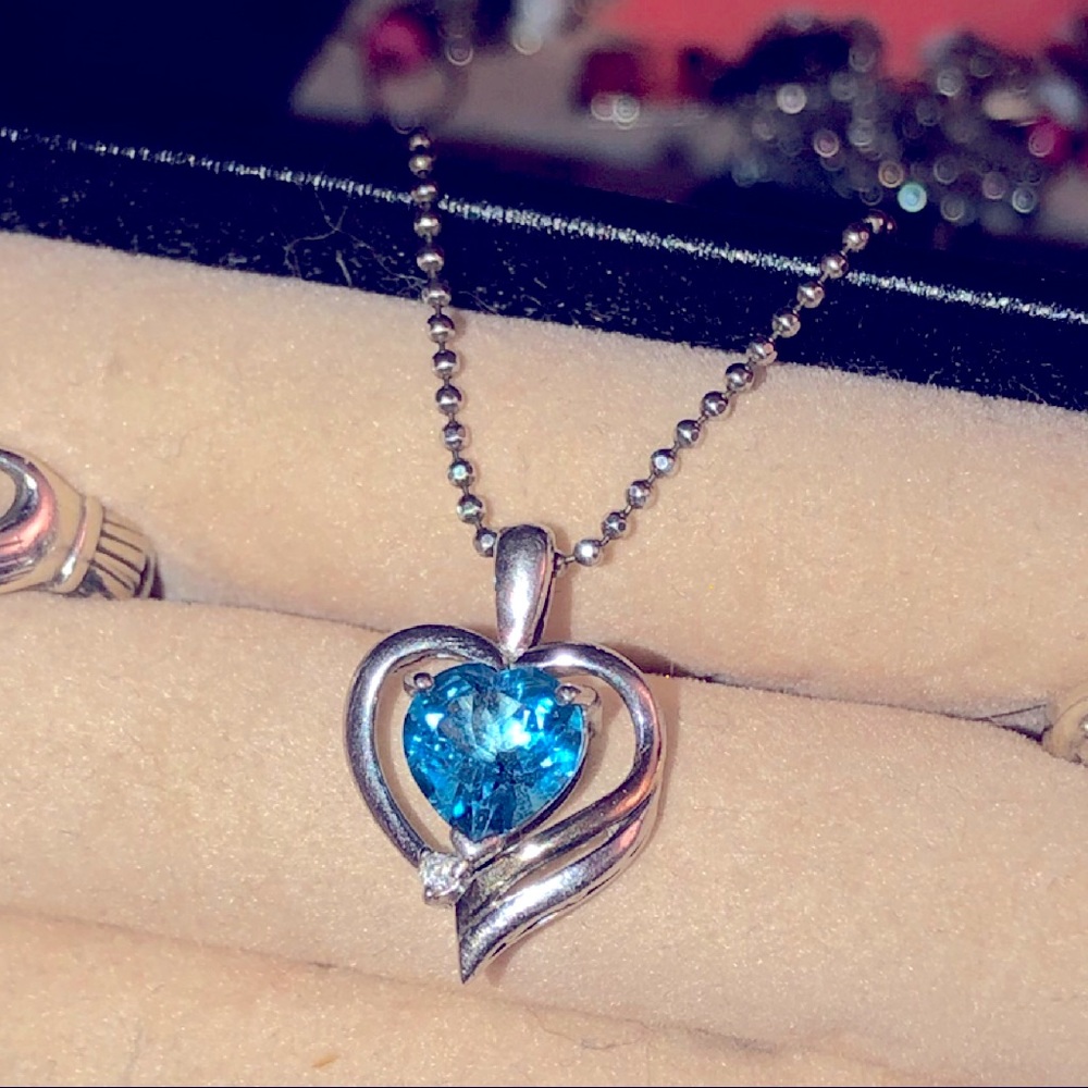 Brilliant Aquamarine Silver Heart Necklace